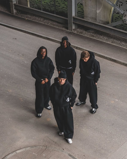 OVRLY – Tracksuit Oversize